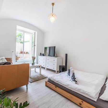 Quiet Apartment In The City Center With Own Terrace Praga Exterior foto